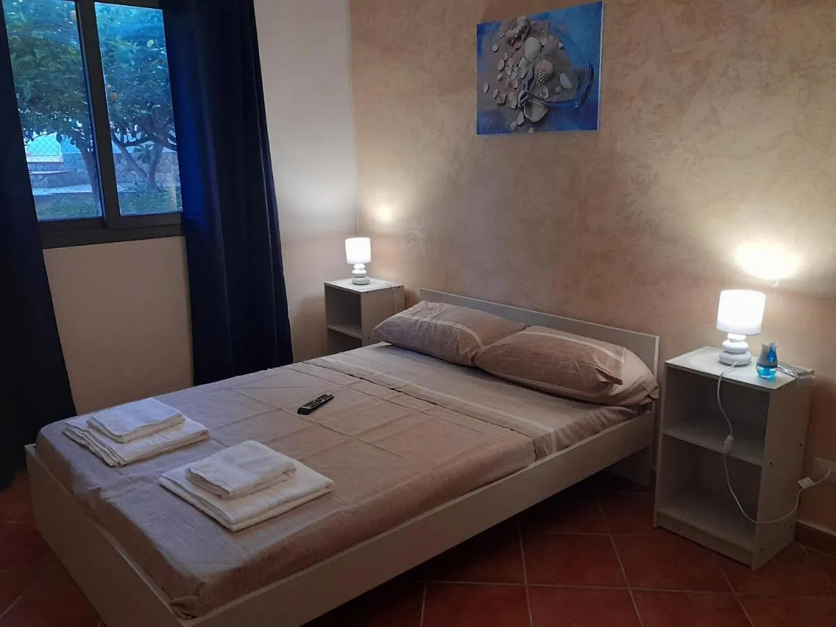 Couette-café Bed and Breakfast La Cycas à Trabia